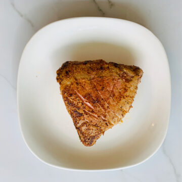 Blackened tuna steak