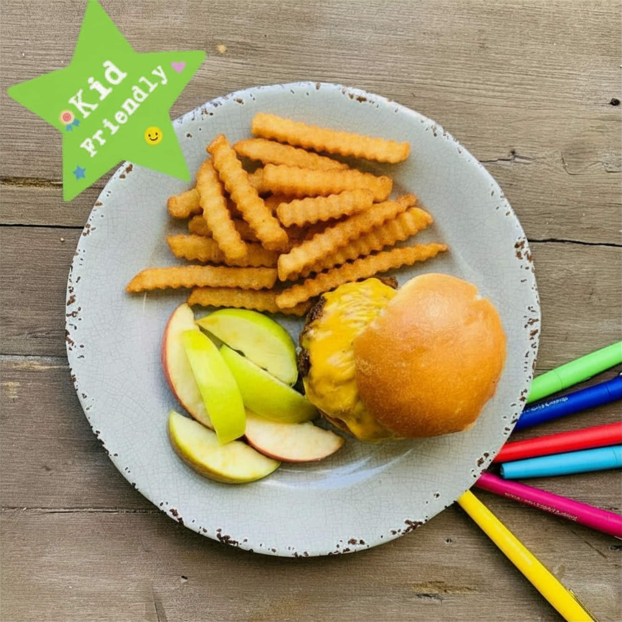 Kid’s Menu: Cheeseburger, french fries and apple