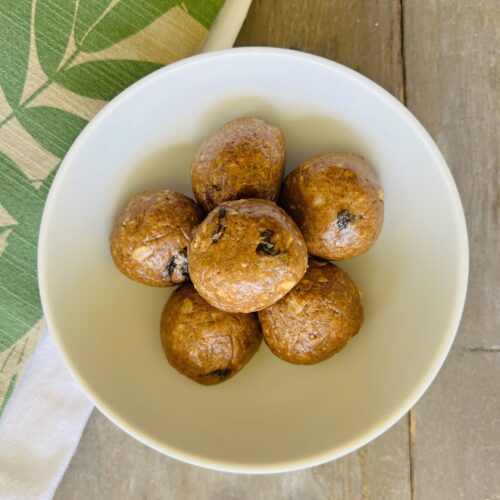 Banana nut protein balls(6)