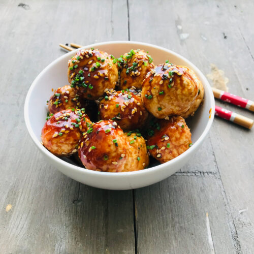 Sesame soy chicken meatballs