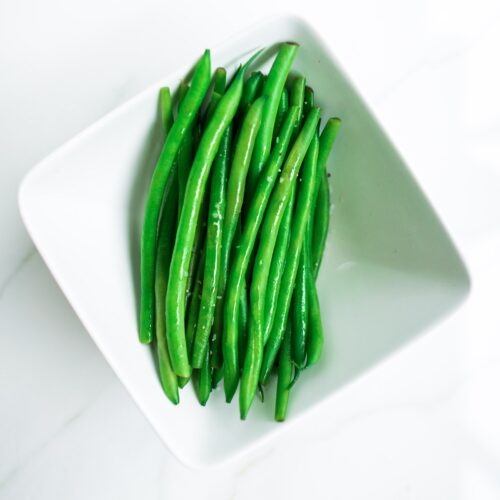 Steamed green beans