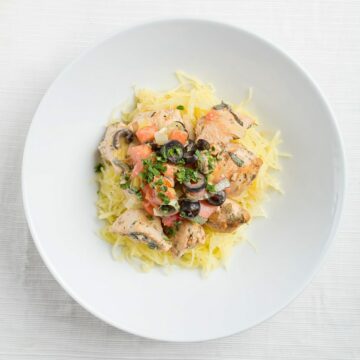 Mediterranean chicken spaghetti squash