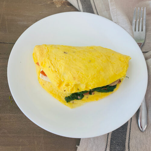 Breakfast: Spinach and Bacon Omelet