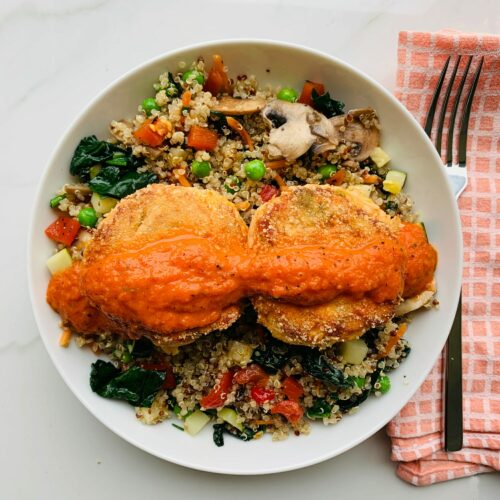 Vegan: Plant based cakes with vegetable quinoa