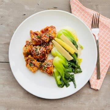Sesame chicken with bamboo shoot