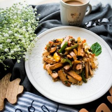Vegan/Vegetarian: Thai basil tofu