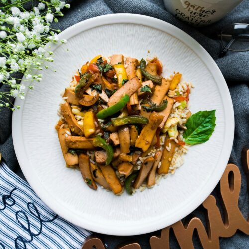 Vegan/Vegetarian: Thai basil tofu