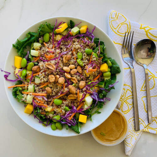 Vegan: Thai peanut and quinoa salad