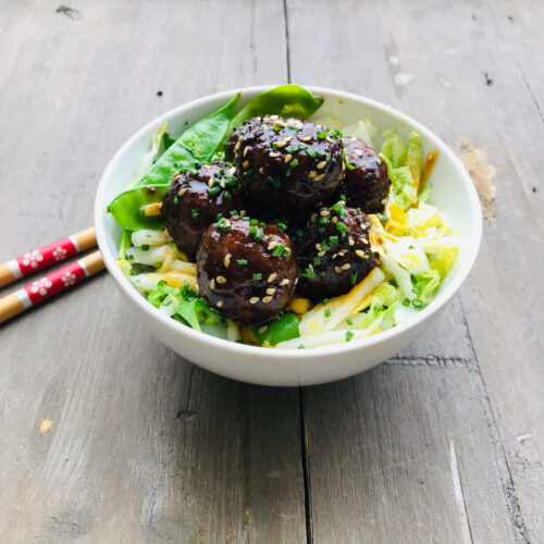 Vegan: Honey sriracha impossible balls with napa cabbage